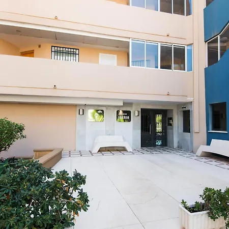 New Iberia Boliches With Sea Views Terrace, Spool And Parking Fuengirola